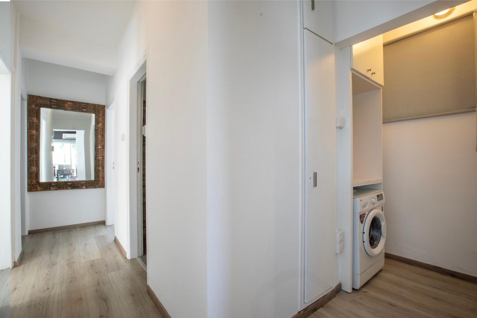 Neapolis Residence Spacious Quiet Near Beach ลิมาซอล ภายนอก รูปภาพ