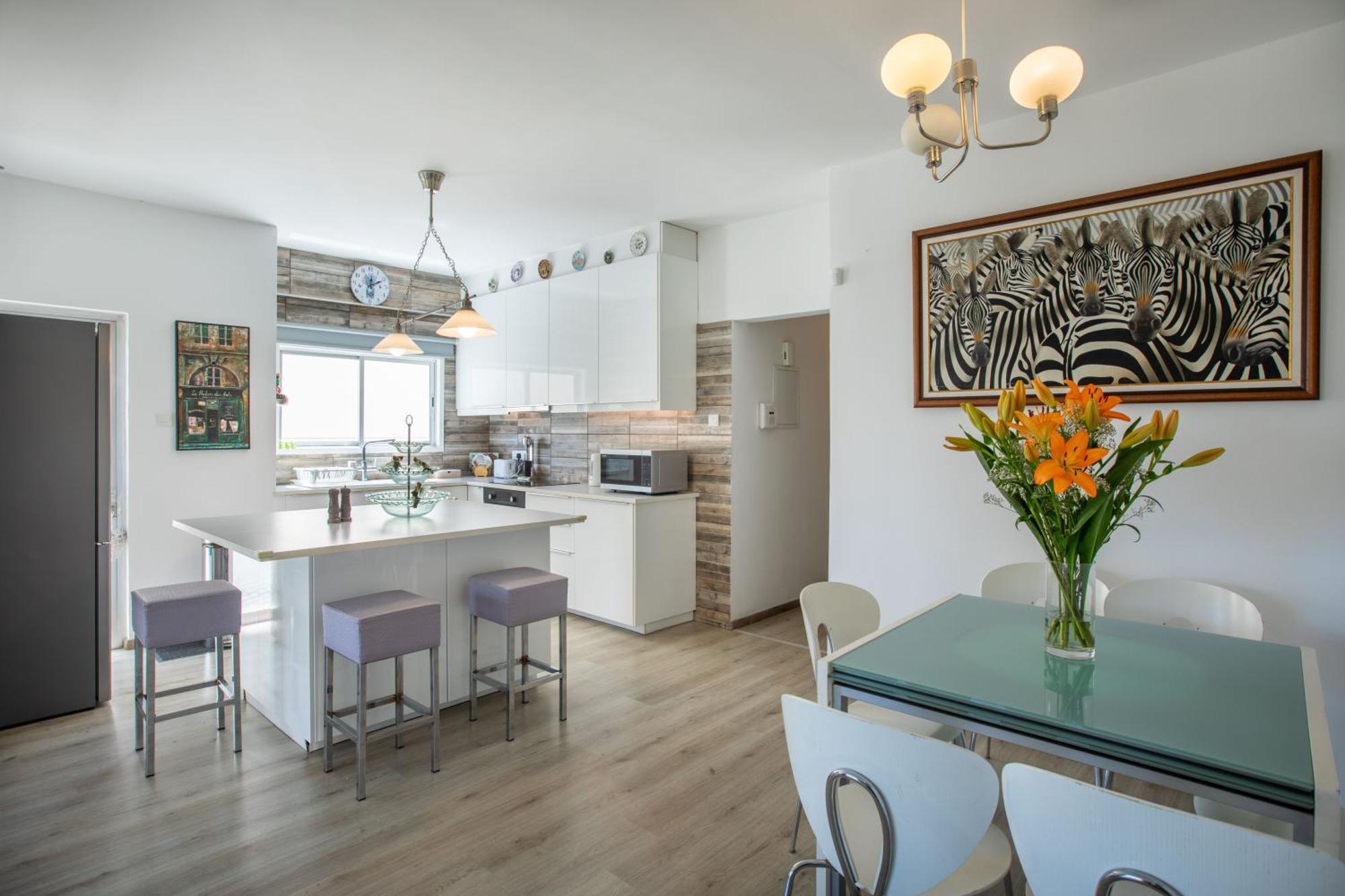 Neapolis Residence Spacious Quiet Near Beach ลิมาซอล ภายนอก รูปภาพ