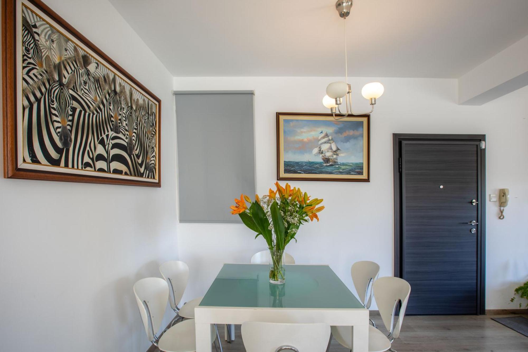 Neapolis Residence Spacious Quiet Near Beach ลิมาซอล ภายนอก รูปภาพ